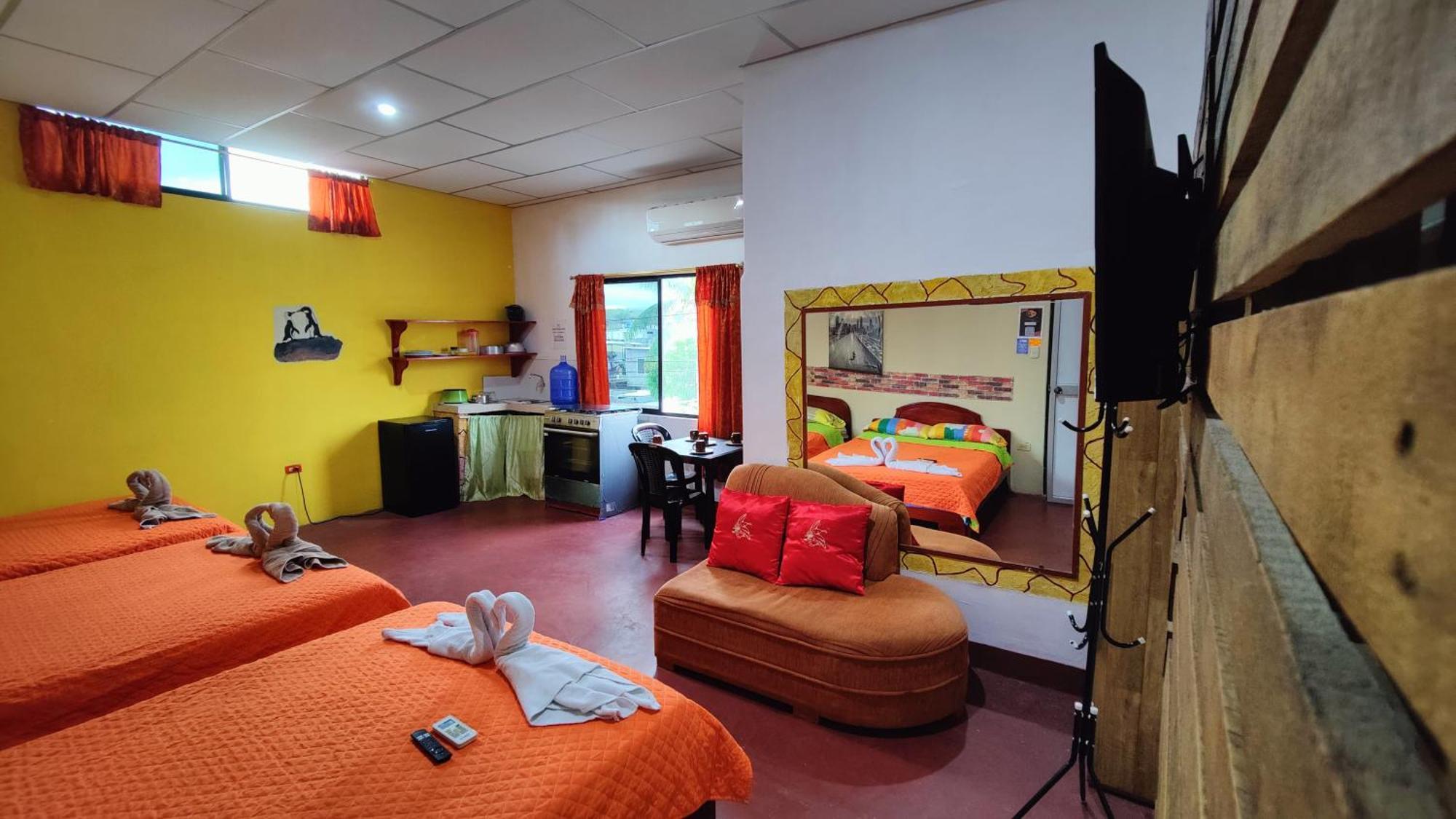 Mi Oficina Apartment Puerto Ayora  Bagian luar foto